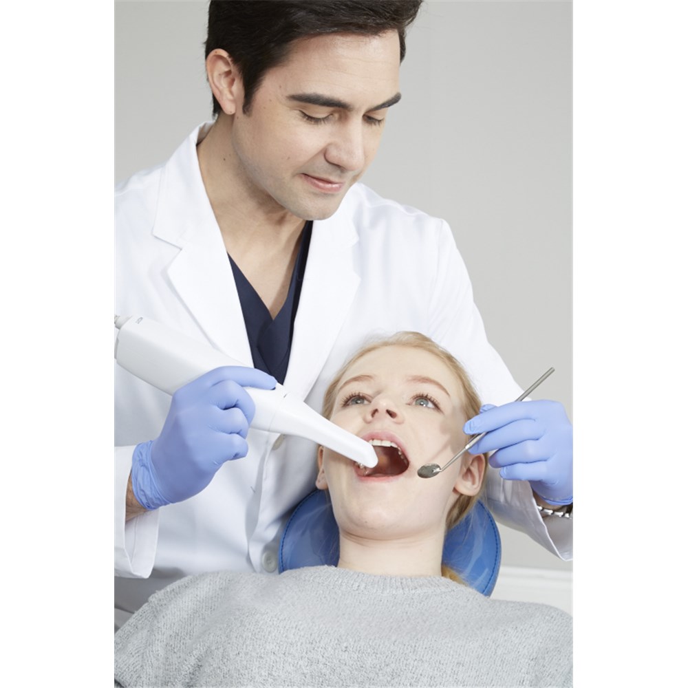 Medit i500 Intra Oral Scanner